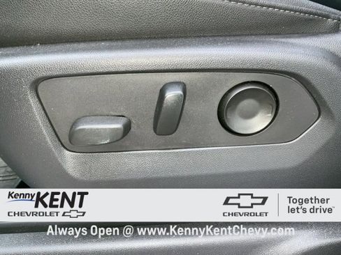 Certified 2022 Chevrolet Silverado 1500 LTZ w/ Technology Package image 33