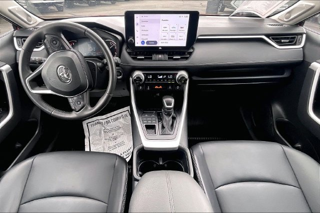 Used 2025 Toyota RAV4 XLE Premium w/ Weather Package AWD/4WD image 15