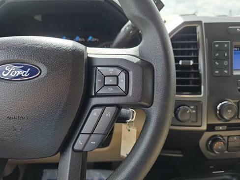 Used 2018 Ford F150 XLT image 22