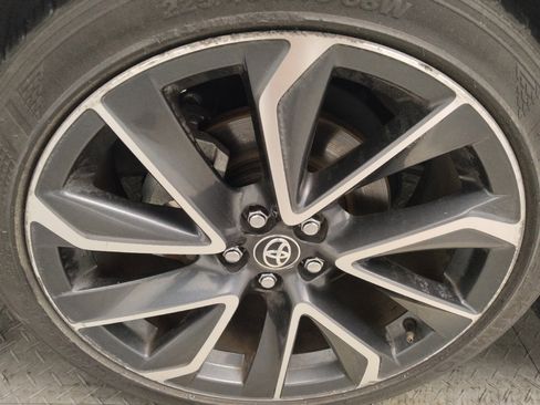 Used 2022 Toyota Corolla SE image 31