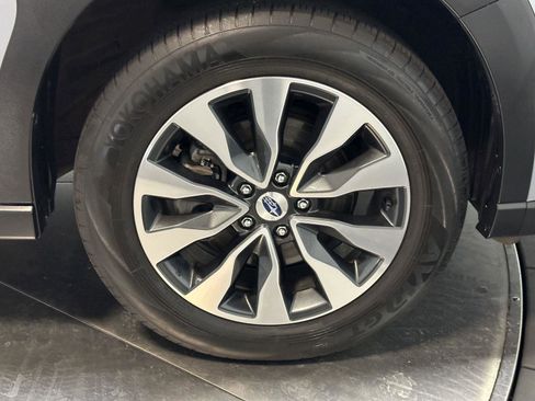 Used 2023 Subaru Outback Limited AWD/4WD image 17