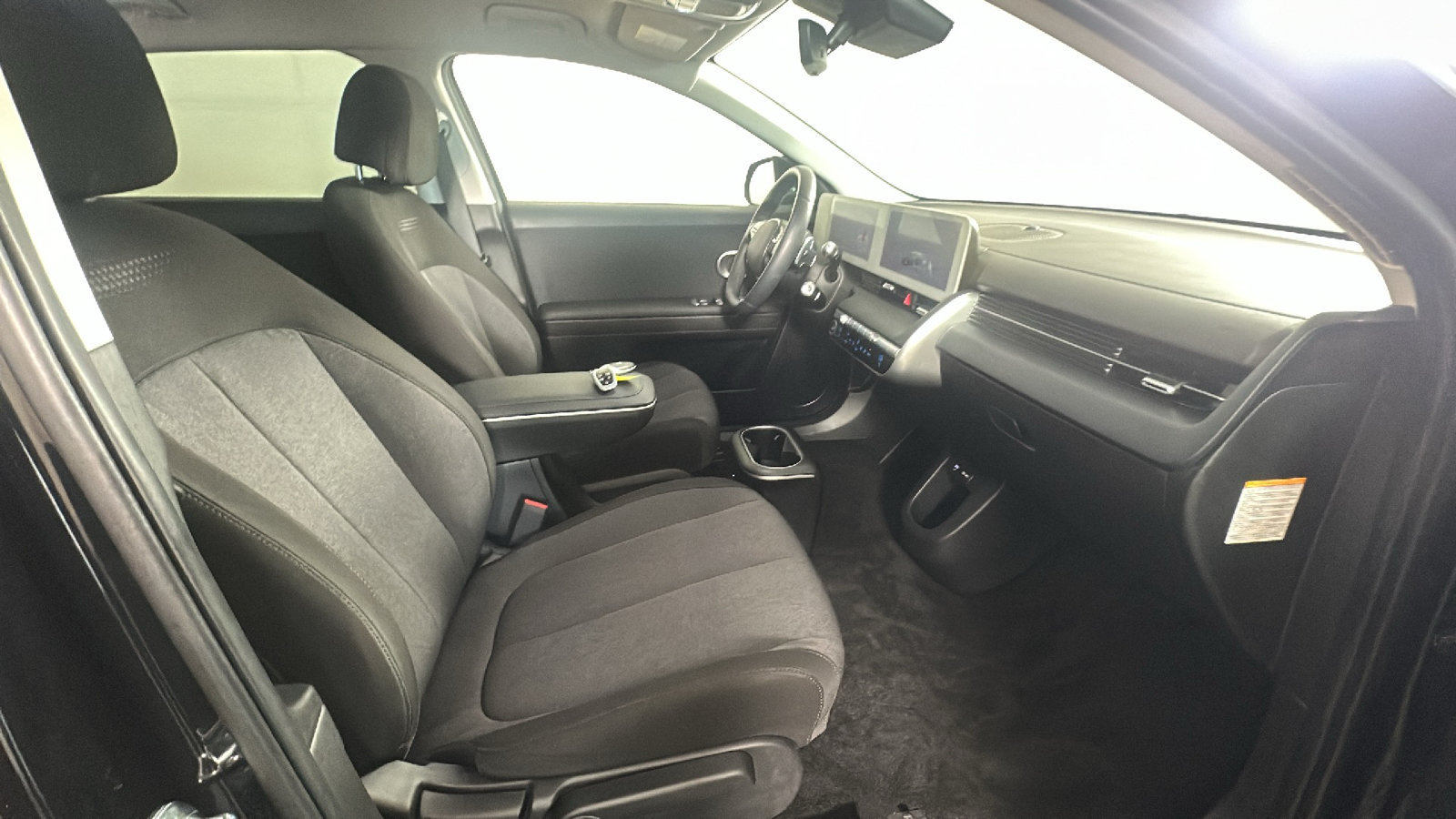 Used 2024 Hyundai Ioniq 5 SEL AWD/4WD image 33