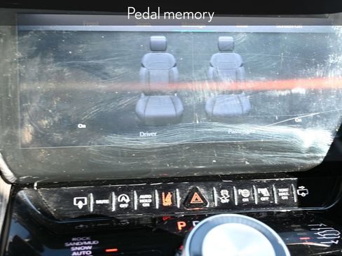 Used 2024 Jeep Grand Wagoneer L Series II w/ Quick Order Packagew 28T image 17