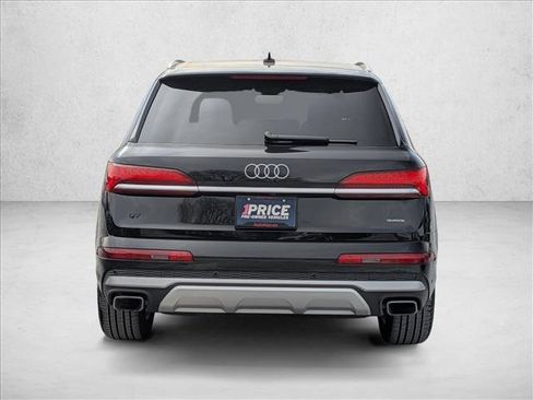 Certified 2025 Audi Q7 3.0T Premium w/ Convenience Package image 7
