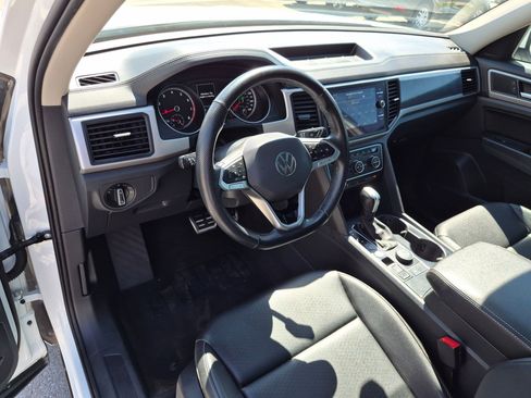 Used 2021 Volkswagen Atlas SE w/ Panoramic Sunroof Package AWD/4WD image 16