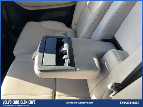 Used 2026 Volvo XC90 B6 Plus w/ Protection Package Premier image 10