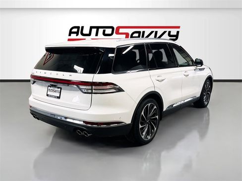 Used 2022 Lincoln Aviator Reserve w/ Equipment Group 201A image 7