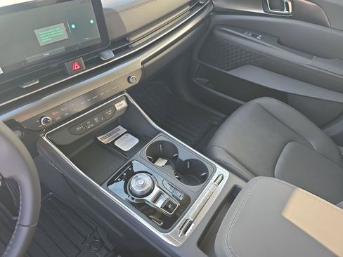 New 2026 Kia Carnival SX image 27