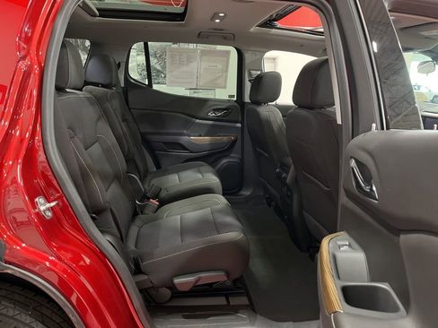 Certified 2023 GMC Acadia SLE w/ Driver Convenience Package AWD/4WD image 26