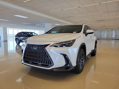 Certified 2024 Lexus NX 350 AWD image 4