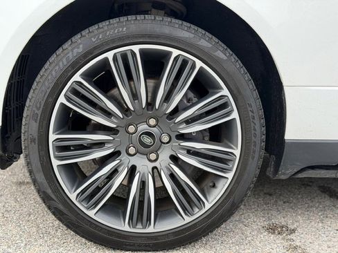 Used 2021 Land Rover Range Rover Westminster Edition image 9