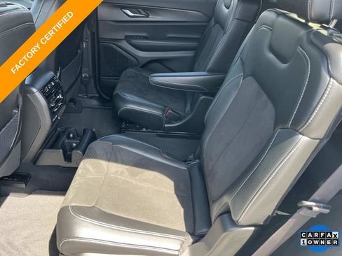 Used 2023 Jeep Grand Cherokee L Laredo AWD/4WD image 20