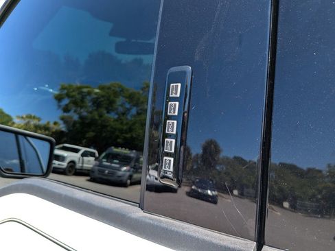 Used 2023 Ford F150 Lariat w/ Equipment Group 502A High image 23