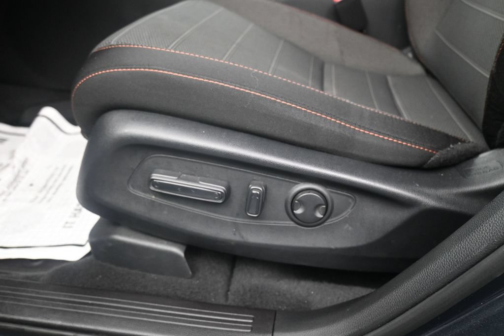 Used 2025 Honda CR-V Sport image 19