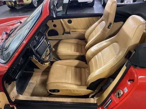 Used 1987 Porsche 911 Carrera image 16