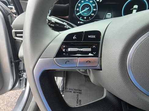 Used 2023 Hyundai Elantra SEL w/ Convenience Package FWD image 26