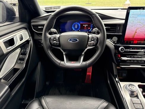 Used 2023 Ford Explorer ST w/ Equipment Group 401A image 20