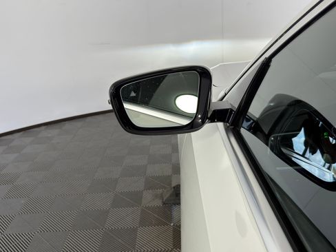 Used 2019 BMW 330i Sedan w/ Convenience Package image 21