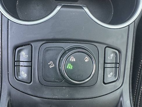 Used 2019 GMC Terrain SLE w/ Driver Convenience Package AWD/4WD image 11