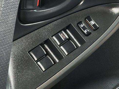 Used 2012 Toyota RAV4 Limited w/ Premium Plus Value Pkg image 15