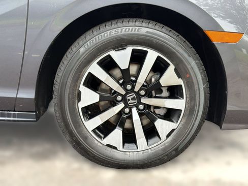 Used 2025 Honda Odyssey EX-L image 13