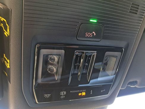 New 2026 Volkswagen Tiguan SE R-Line image 17