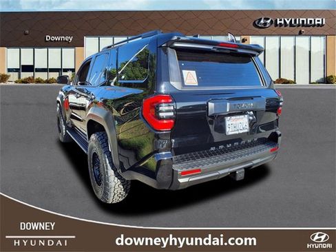 Used 2025 Toyota 4Runner SR5 image 6