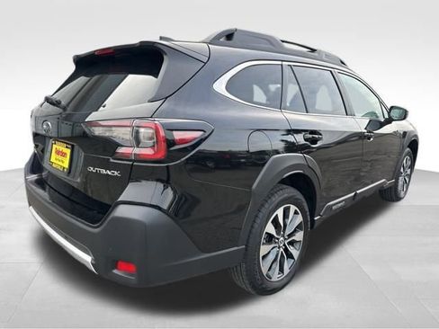 Used 2024 Subaru Outback Limited image 7