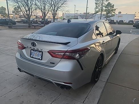 Used 2023 Toyota Camry XSE image 3