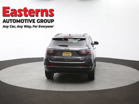Used 2024 Jeep Compass Latitude AWD/4WD image 35