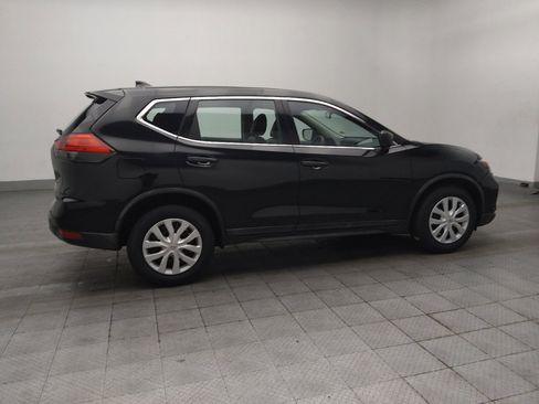 Used 2017 Nissan Rogue S FWD image 10