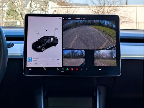 Used 2021 Tesla Model Y Long Range AWD/4WD image 20