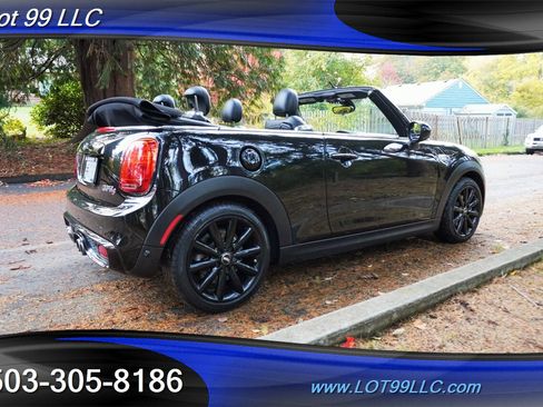 Used 2019 MINI Cooper S w/ Premium Package image 9