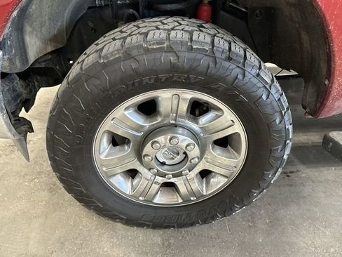 Used 2015 Ford F350 Lariat w/ Chrome Package image 22