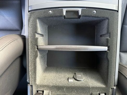 Used 2026 Porsche Panamera 4 image 26