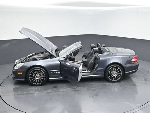 Used 2009 Mercedes-Benz SL 550 w/ Premium I Pkg image 56