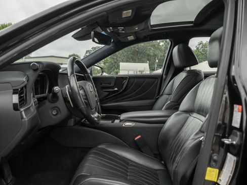 Used 2018 Lexus LS 500 AWD w/ Interior Upgrade Package image 7
