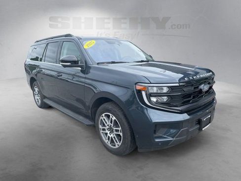 Certified 2025 Ford Expedition Max Active AWD/4WD image 2
