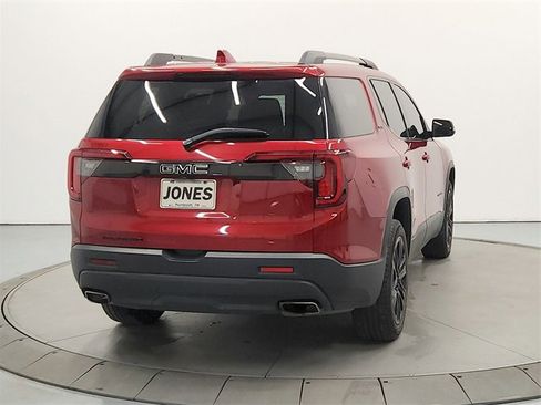 Used 2022 GMC Acadia SLE w/ Driver Convenience Package image 6