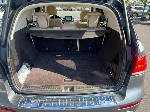 Used 2019 Mercedes-Benz GLE 400 4MATIC image 8