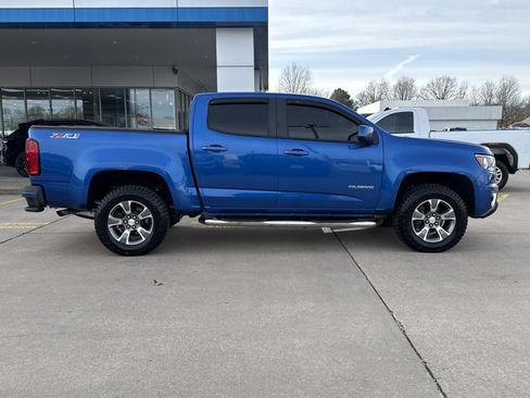 Used 2018 Chevrolet Colorado Z71 image 2