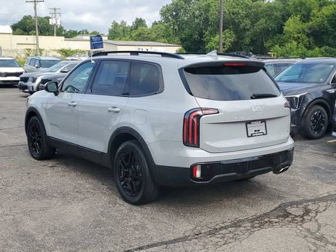 Used 2024 Kia Telluride SX X-Line AWD/4WD image 3