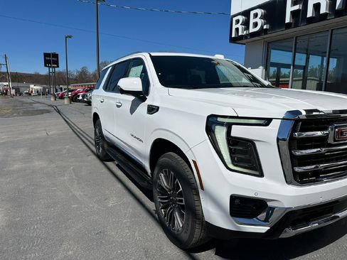 New 2026 GMC Yukon Elevation w/ Elevation Premium Package AWD/4WD image 3