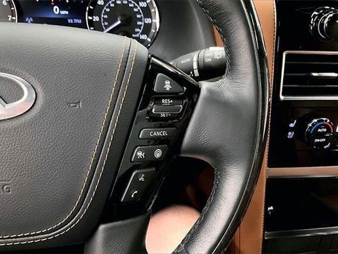 Used 2024 INFINITI QX80 Sensory w/ Cargo Package image 25