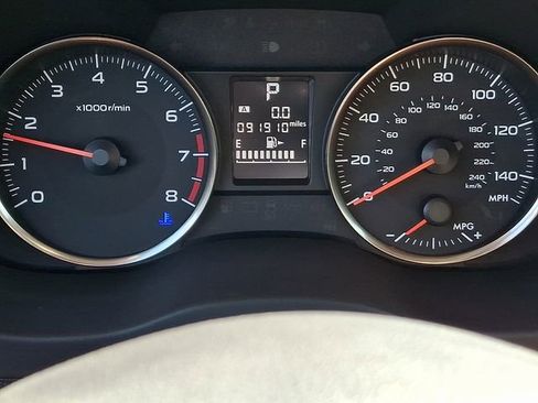 Used 2014 Subaru Crosstrek 2.0i Limited AWD/4WD image 21