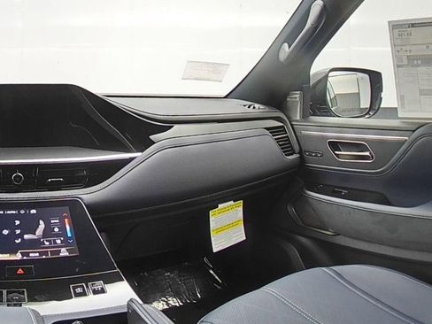 New 2026 INFINITI QX80 4WD w/ Sport Exterior Package image 29