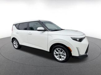Used 2025 Kia Soul LX w/ LX Technology Package FWD video 2