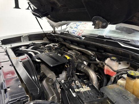 Used 2021 Chevrolet Silverado 2500 LT w/ Fleet Comfort Package image 44