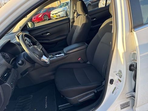 Used 2023 Nissan Sentra SV image 13