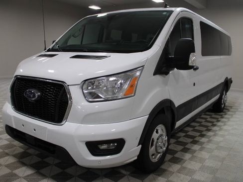 Used 2022 Ford Transit 350 XLT image 3